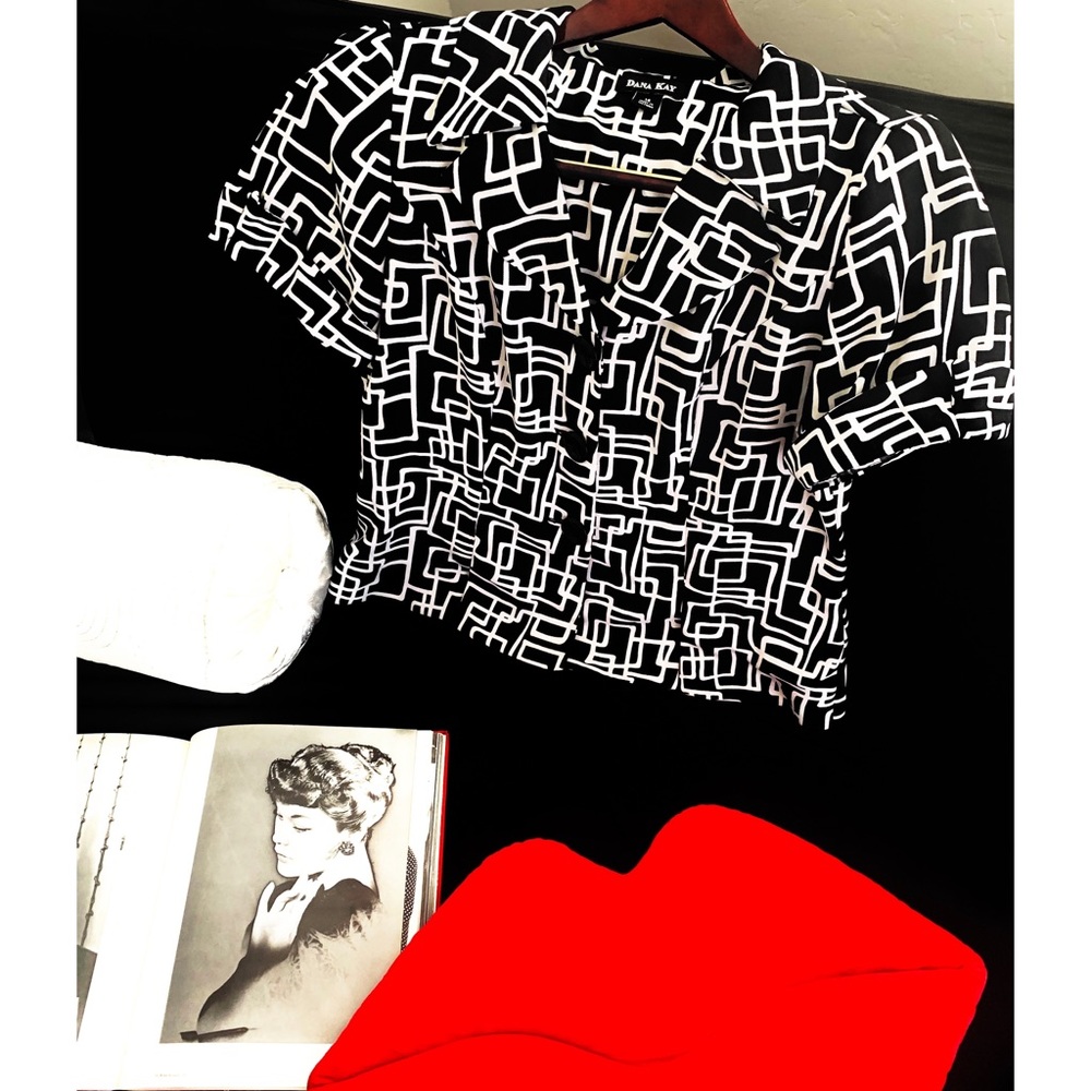 Avant-Garde Button Down Short Sleeve Top